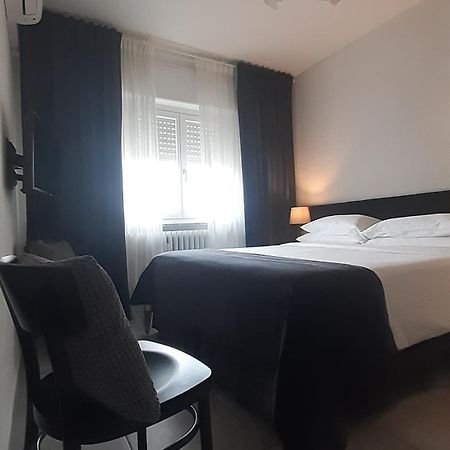 La Duchessa Hotell Alba  Exteriör bild
