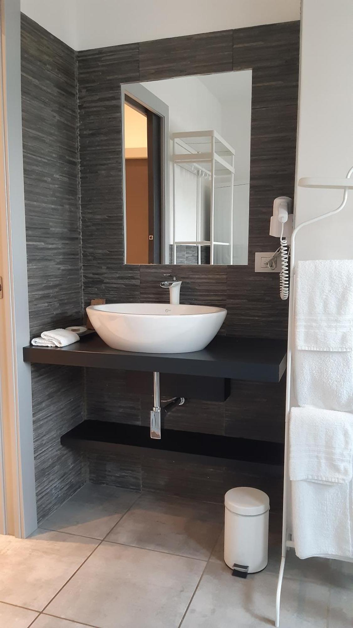 La Duchessa Hotell Alba  Exteriör bild